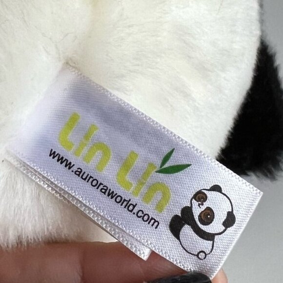 Aurora World - Lin Lin Panda, Sitting Panda Bear Animal PlushToy. Black/White. - Picture 7 of 10